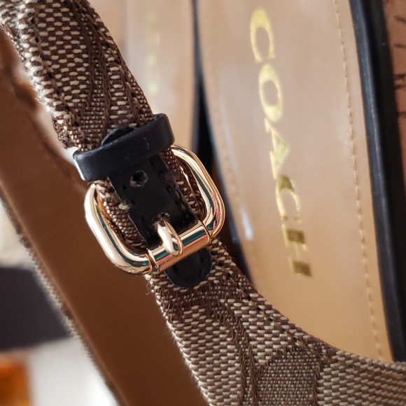 Coach Wedges - Picture 7 of 10